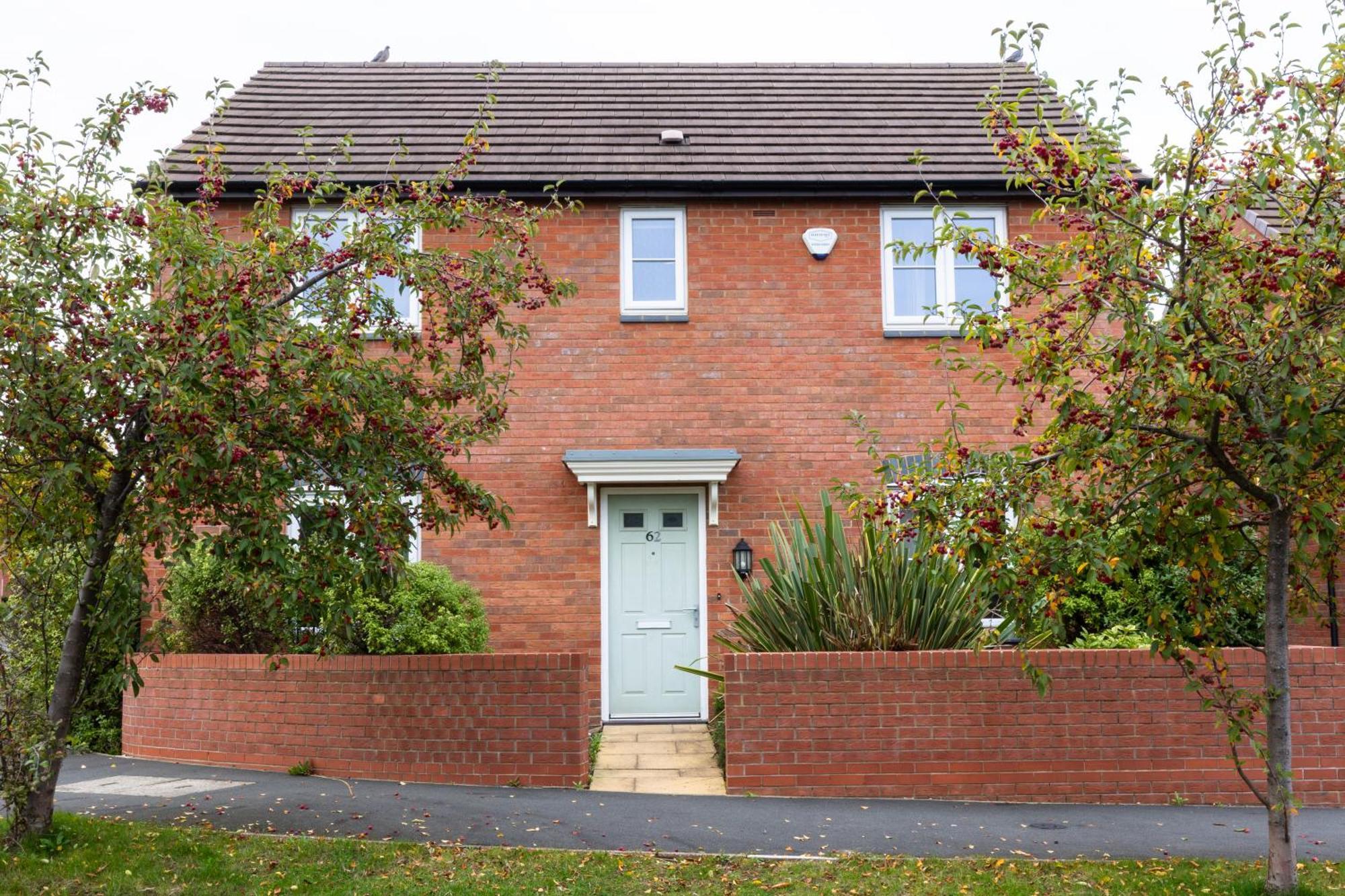 Spacious 4-Bedroom Home Near City Centre With Parking Nottingham Dış mekan fotoğraf